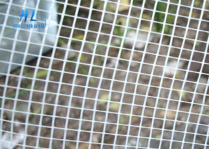 Filetarbeits-Masche 5*5mm des Fiberglas-90g 1m*50m für das Fassaden-System einfach zu transportieren