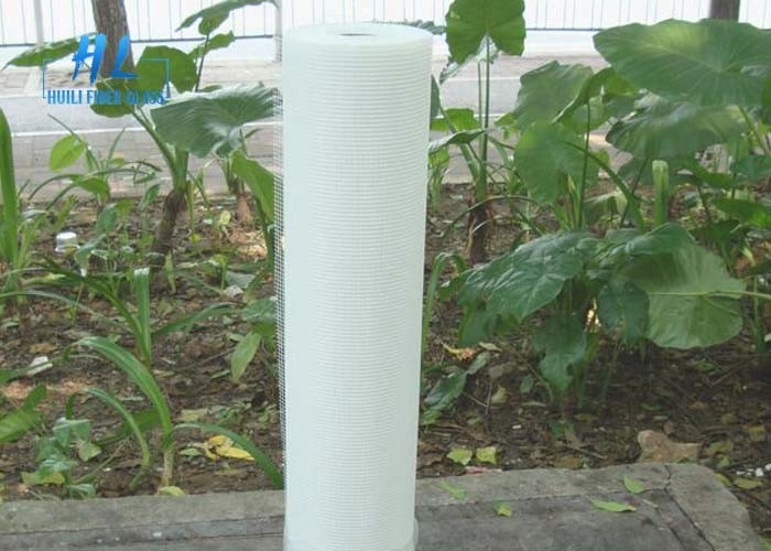 Filetarbeits-Masche 5*5mm des Fiberglas-90g 1m*50m für das Fassaden-System einfach zu transportieren