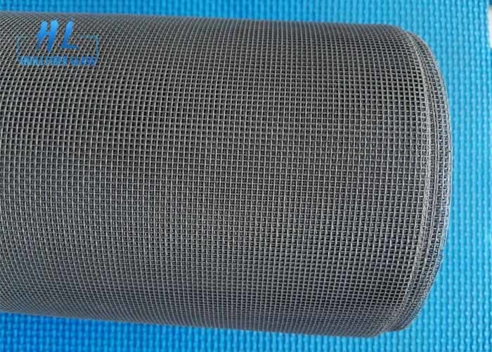 Spezielle Fiberglas-Insektenschutzgitter-Masche der Farbe1m*30m für Pool und Patio