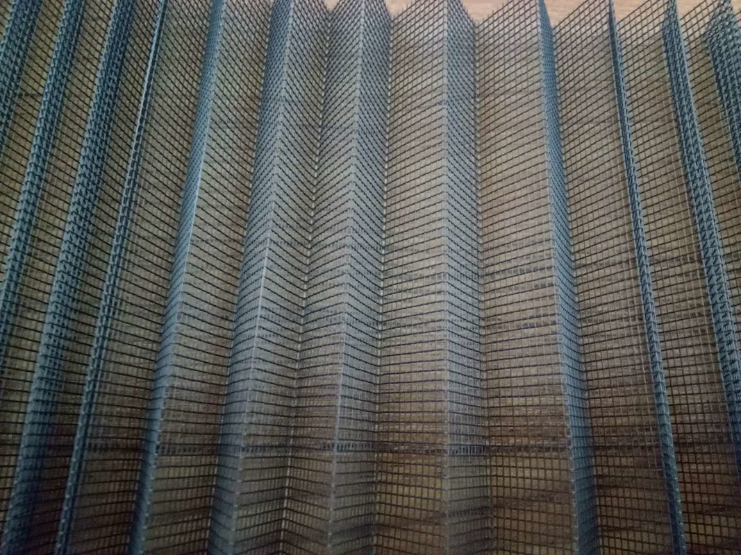 Graues Maschen-Polyester gefaltete Masche der Farbe17*15 für Schiebetüren