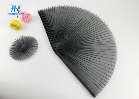 Graues Plissee-Fliegengitter 2.4m x 30m des Polyester-18mm für gleitendes Fenster